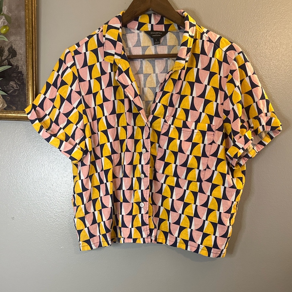 Banana Republic Linen Blend Geometric Print Button Front Top L Coastal Resort - Picture 3 of 6